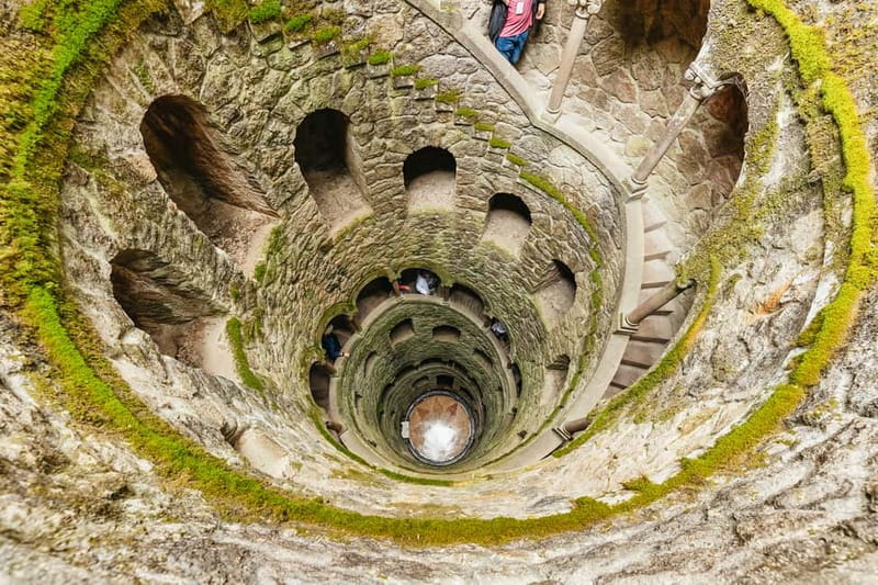 Lisbon: Sintra Tour with Optional Regaleira & Pena Gardens - Lunch and the rhythm of a full day