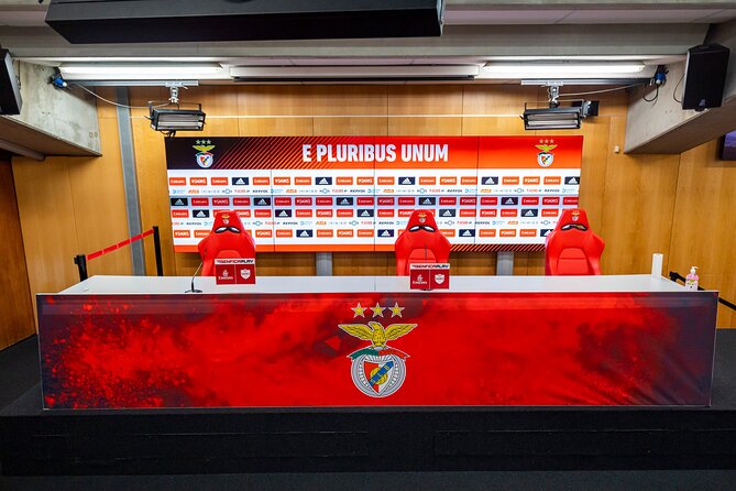Lisbon SL Benfica Stadium & Museum Tour with Scarf - Price, time, and who gets the best value