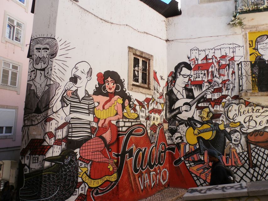 Lisbon: Street Art and Historical Walking Tour - Starting at Miradouro da Graça