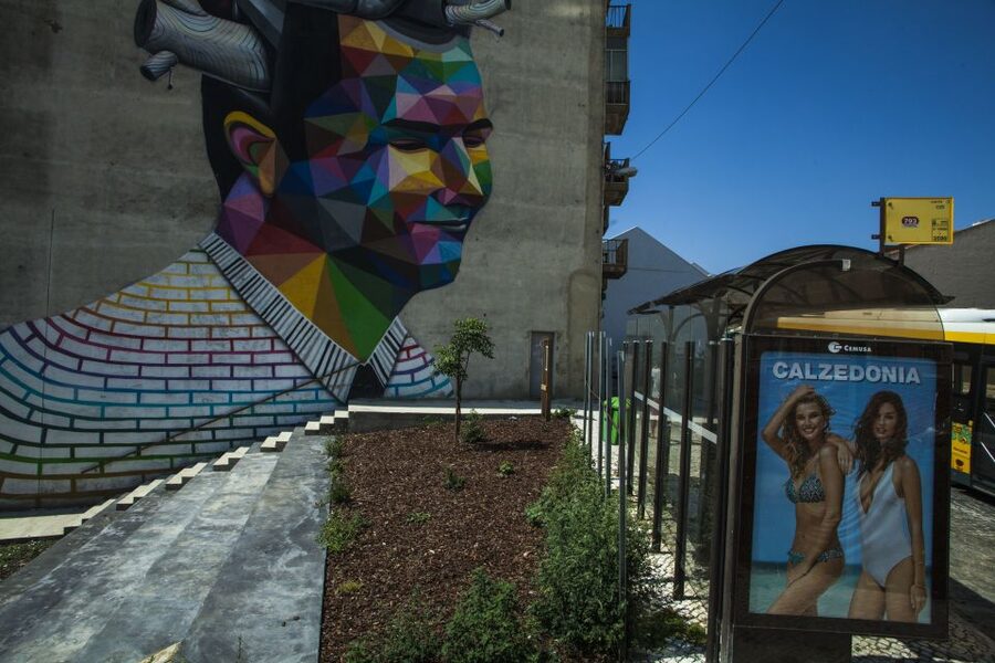 Lisbon: Street Art Tuk Tuk Tour - Should you book the Lisbon Street Art Tuk-Tuk Tour?