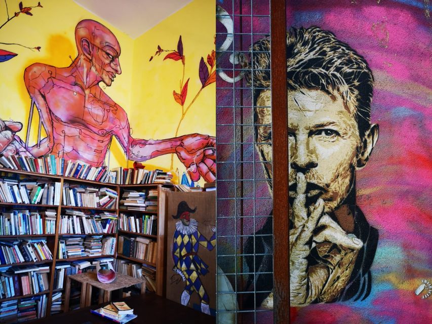 Lisbon: Street Art Tuk Tuk Tour - Guides who shape the experience