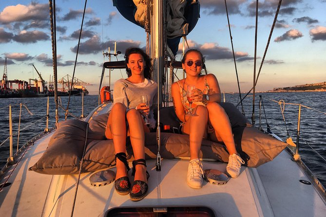 Lisbon Sunset Sailing Tour with White or Rosé Wine and Snacks - Royal rooms and the waterfront art museum