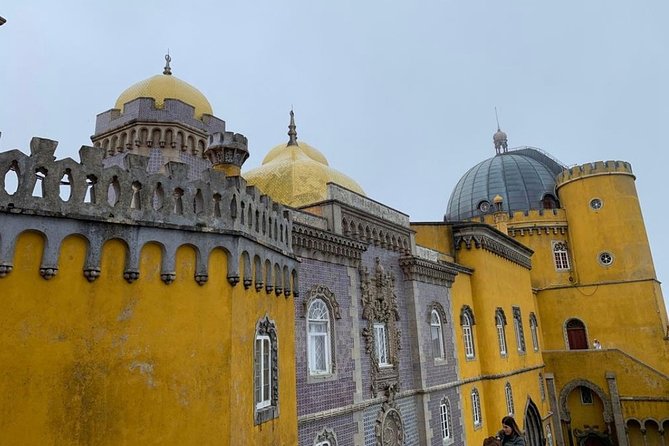 Lisbon Super Saver: 2-Day Sintra, Cascais, Fatima, Nazare and Obidos Small-Group Day Trips - Cascais gives day one a relaxed finish