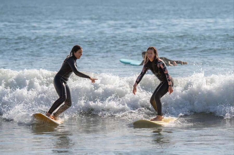 Lisbon Surf Guide - Surf class & Pick Up - Key points to know before booking