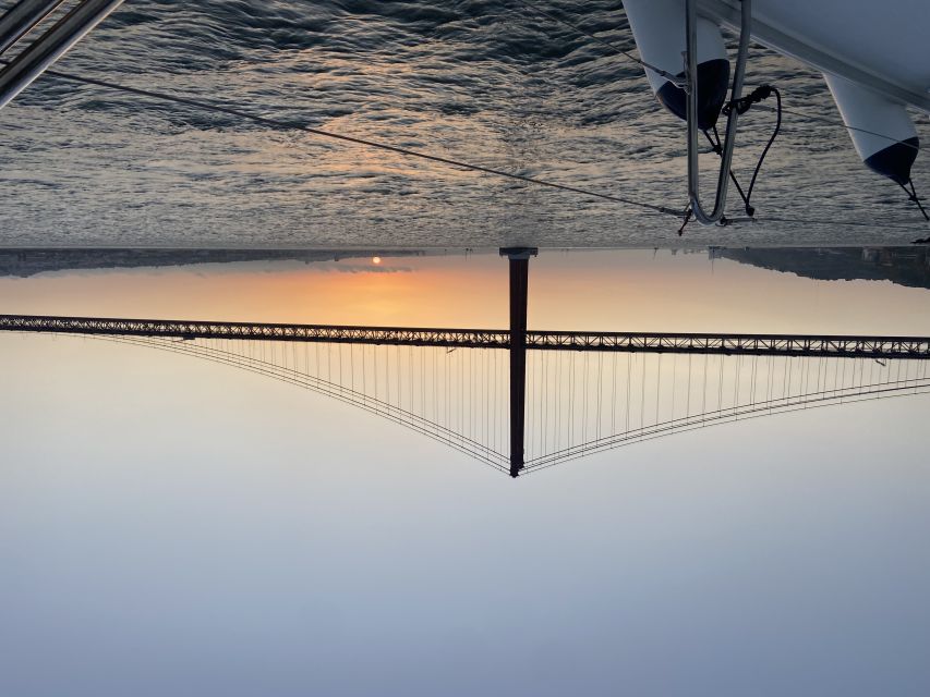 Lisbon: Tagus River Sailboat City Cruise - Shared sailing or private time on the Tagus