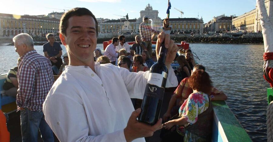 Lisbon: Tagus River Sunset Cruise in a Traditional Vessel - Boarding a 1947 traditional vessel