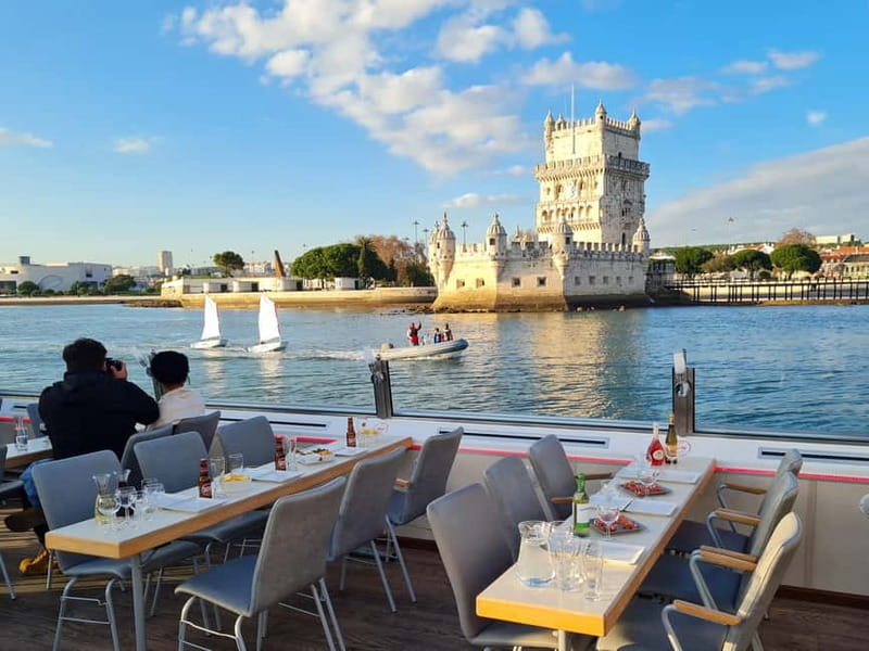 Lisbon: Tejo River Sightseeing Cruise - A short break with room to relax
