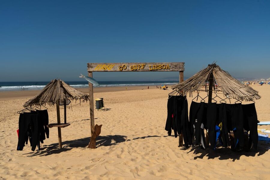 Lisbon: The Surf Instructor - surf lessons with transfer - About two hours riding the waves