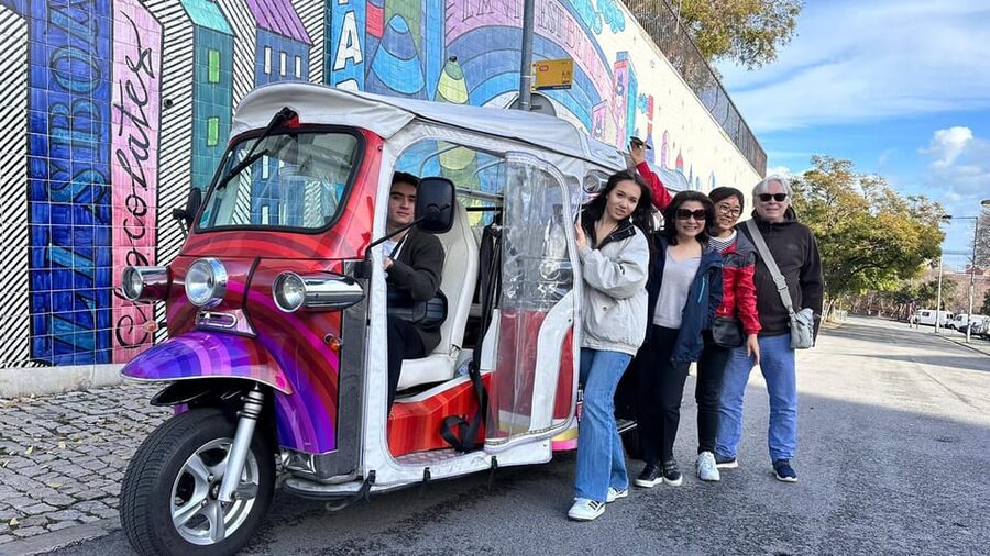 Lisbon Tour With Tuktuk - Why a Lisbon tuk tuk works so well
