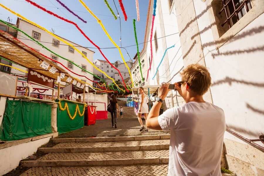 Lisbon Tram No. 28 Ride & Walking Tour - A three-hour introduction to Lisbon’s oldest hills