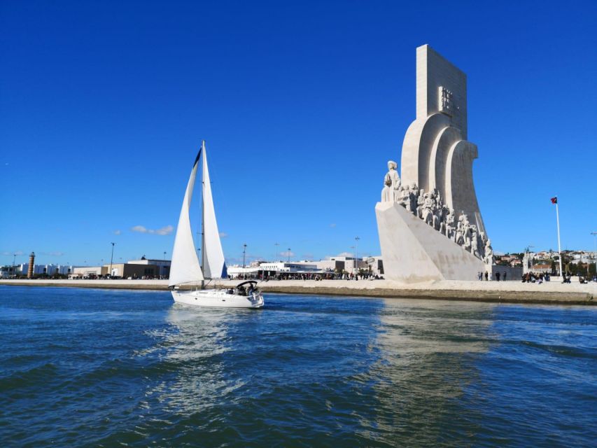 Lisbon: Yacht Sailing Tour With Portuguese Wine and History - Sailing beneath the 25 de Abril Bridge