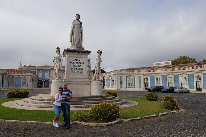 Mafra and Sintra: Choose 3 of 6 Palaces to visit on private tour - How the private guiding changes the day