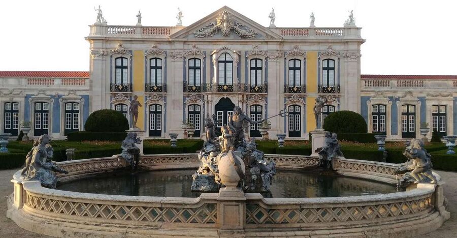 Mafra Convent, Queluz Palace & Ericeira Tour from Lisbon - Mafra Convent and its huge scale