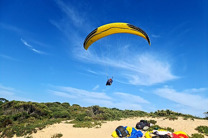 Paragliding Experience near Lisbon - What the 20-minute flight feels like