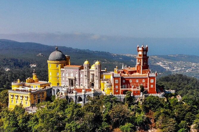 Pena Palace & Sintra Full Day -Private Tour in Classic Car - A classic Mercedes is the right way to begin
