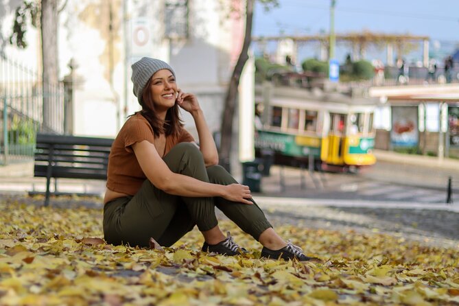 Photoshoot with a Local Professional Photographer in Lisbon - Key points to know before you book