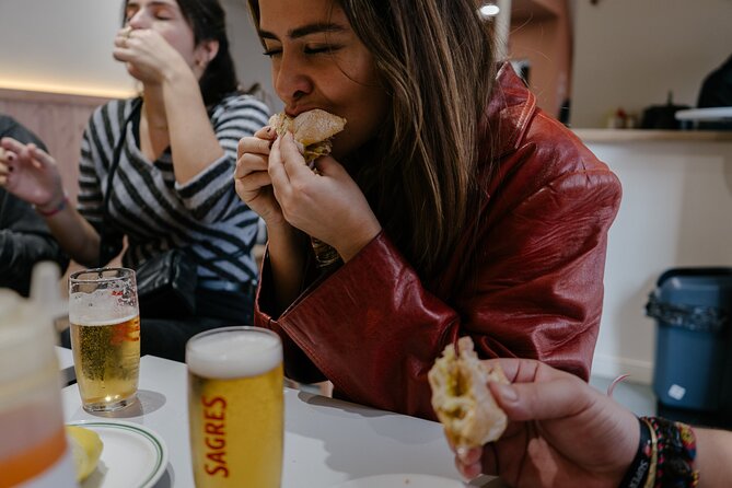 Private Food and Wine Tour: From Street to Gourmet - A food tour that also gives you Lisbon’s shape