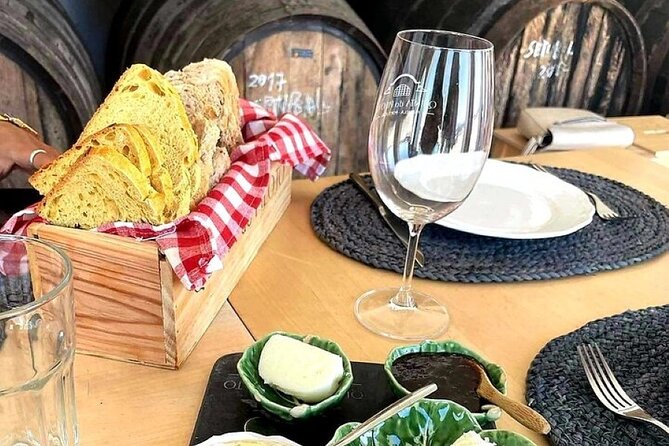 Private Lisbon-Arrábida Wine Tour: 3 Wineries, Coast & Heritage - Livramento Market, where the day begins with seafood