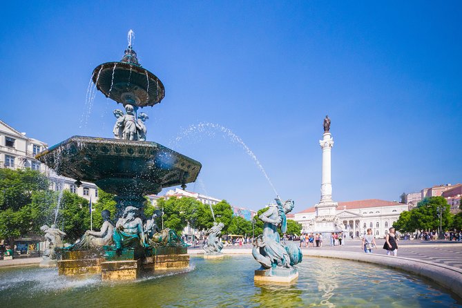 Private Tour: Best of Lisbon Walking Tour - King José I and Praça do Comércio