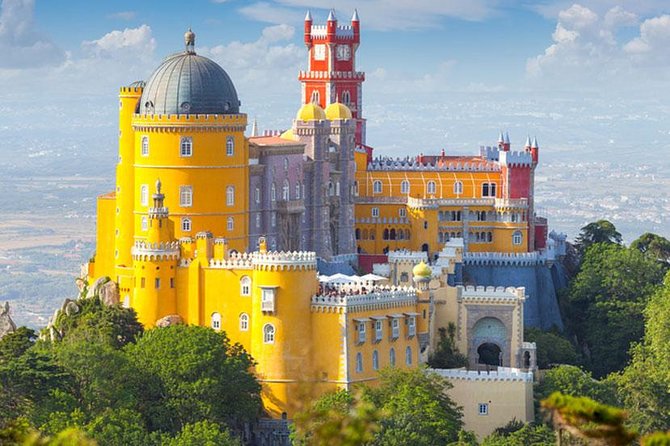 Private Tour of Sintra The Glorious Garden of Eden with Pickup - Quinta da Regaleira and the initiation well