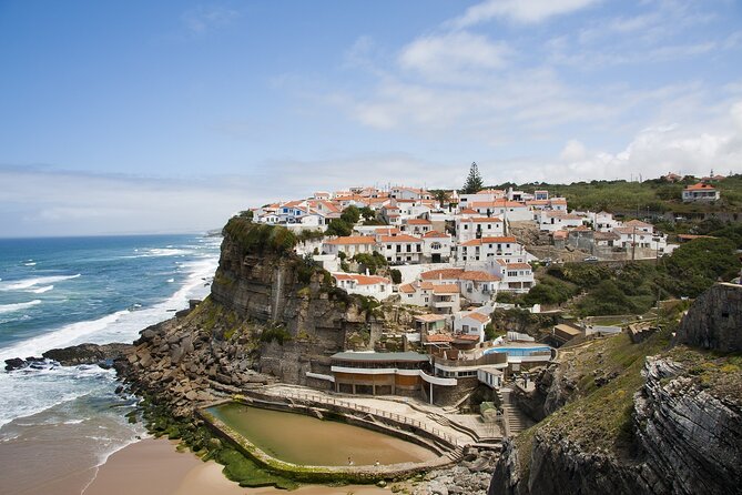 Private Tour Sintra, Pena Palace and Cascais from Lisbon - The Moorish Castle and its wide views