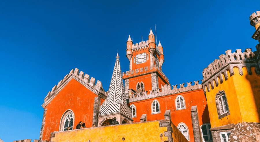 Private Tour : Sintra, Pena palace, Cabo da roca, Cascais - Guide quality and language choices
