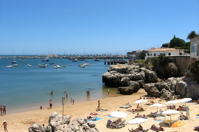 Private transfer: Lisbon Airport to Sintra,Cascais and Estoril - Meeting your driver at Lisbon Airport
