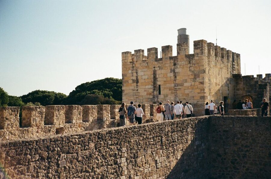 São Jorge Castle Skip-the-line Entry Ticket - Exploring the castle grounds at your own pace
