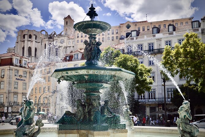 Segway Super Tour - Chiado, Avenida da Liberdade, and the city elevator