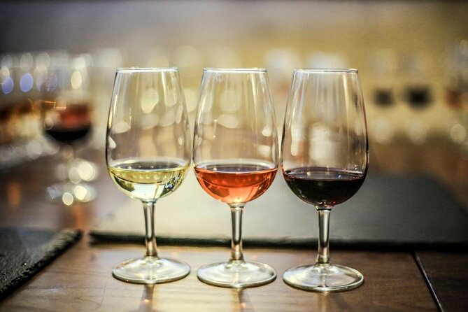 Setúbal Wine Tour with Visit and Tasting at 2 Wineries - José Maria da Fonseca, old cellars and Moscatel