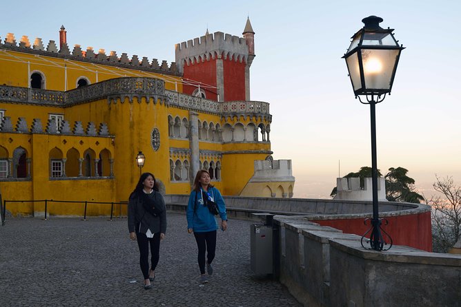 Sintra and Cascais Small Group Tour from Lisbon - Estoril and the ride back to Lisbon