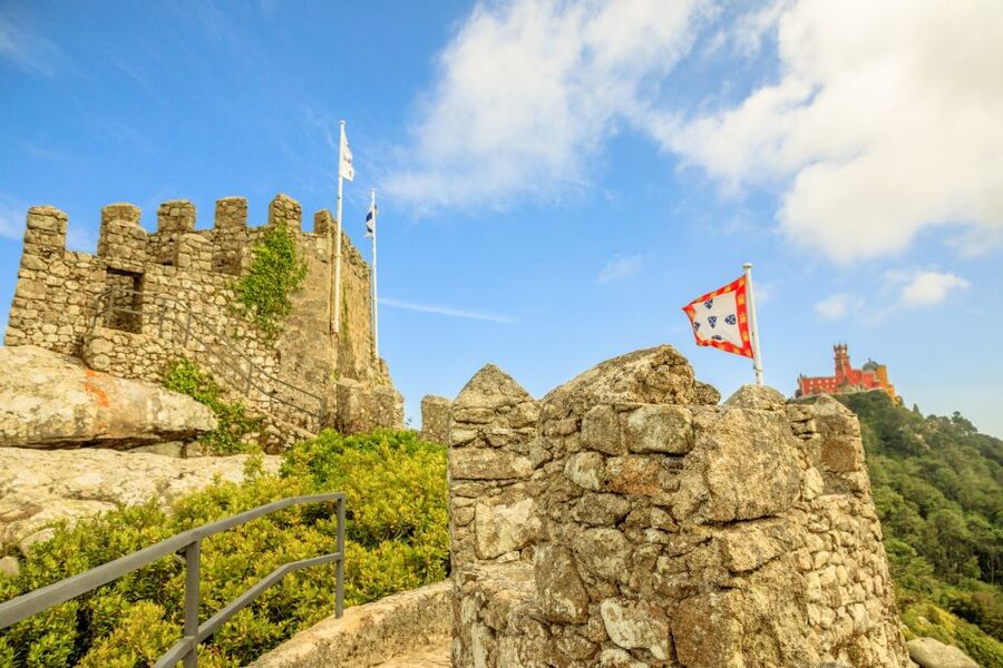 Sintra: Castle of the Moors E-Ticket and Audio Guide - Walking the Second Circle of Walls