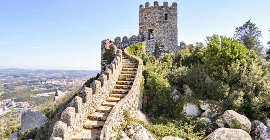 Sintra: Castle of the Moors Skip-the-Line Ticket+Audio Guide - Entering with the e-ticket