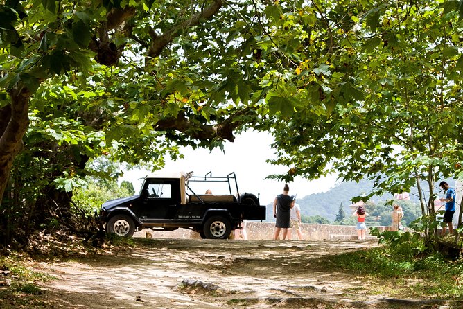 Sintra Jeep Safari - Starting in Sintra at 9:30 a.m.