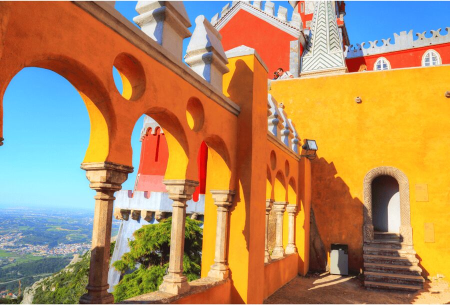 Sintra: Pena Palace, Quinta da Regaleira, Cabo da Roca and Cascais - Meeting at Praça Marquês de Pombal