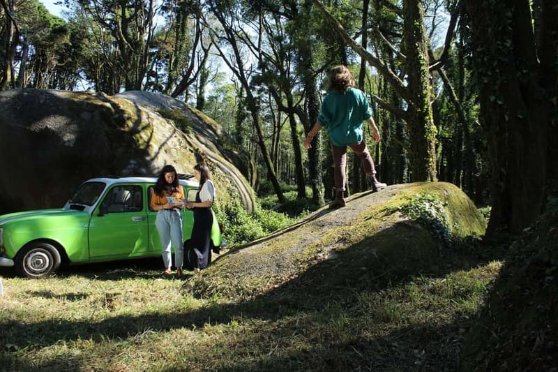 Sintra: Private Half-Day Classic Car or Electric Jeep Tour - A stylish way to get your bearings in Sintra