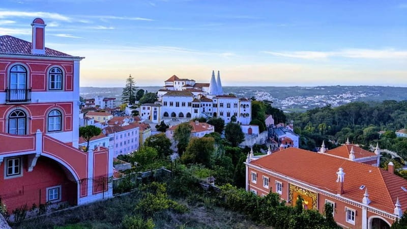 Sintra: Private Half-Day Classic Car or Electric Jeep Tour - Cabo da Roca and the wild Atlantic edge