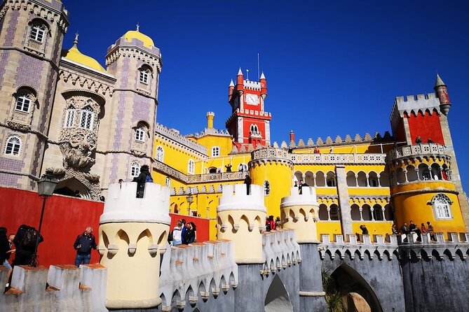 Sintra Private Tour with All Tickets Included - The secret passages of Quinta da Regaleira