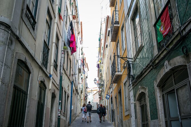 Song of the Sea: Fish, Seafood and Tradition in Lisbon’s Port Zone - Why this Lisbon food walk feels different
