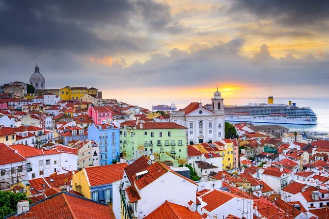 Special Guided Tour of Tuk Tuk Lisbon Historic 2 Hours - São Bento, Bica, and the Pink Street