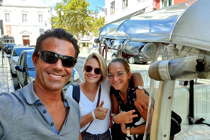Special Guided Tour of Tuk Tuk Lisbon Historic 2 Hours - Alfama from Santa Luzia and Portas do Sol