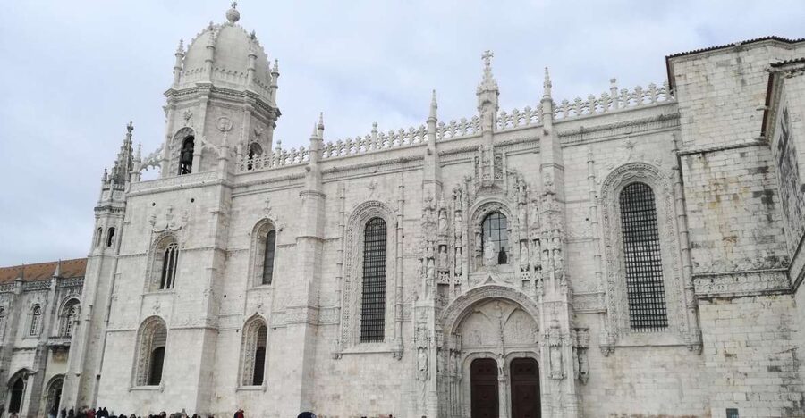 The Best Guiding visit to Jeronimos & Tiket included - Key points to know before booking