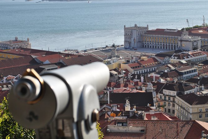 The Lisbon City Tour with Tickets - The guide, language, and pace