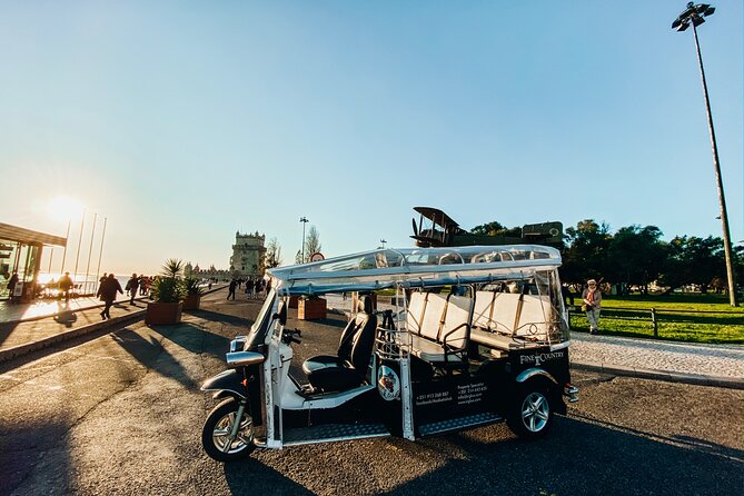 True 4Hour Private Tuk Tuk Tour: Discover Lisbon with a Local! - Estrela and a final taste of local Lisbon