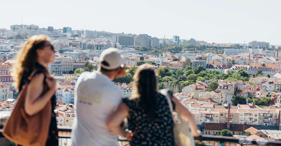 Tuk Tuk Lisbon: 3H00 Lisbon Charms - Baixa and Praça do Comércio set the city’s scale