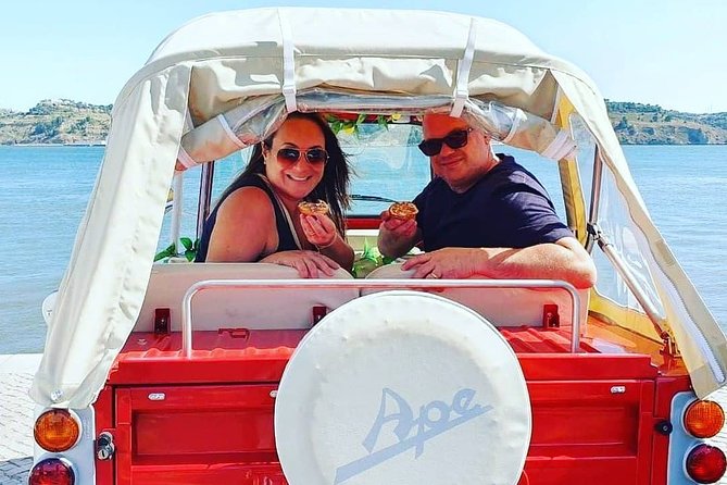 Tuk Tuk Lisbon Guided tour! 100% PRIVATE & PERSONALIZED - Why a tuk tuk works on Lisbon’s hills