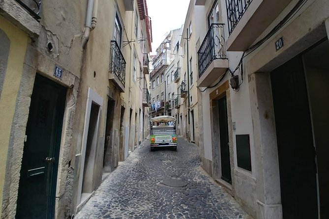 Tuk Tuk Lisbon: Made For You - Senhora do Monte and Graça viewpoints